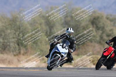 media/Oct-13-2025-Moto Forza (Mon) [[a66d839500]]/4-C Group/Session 4 Turn 7/